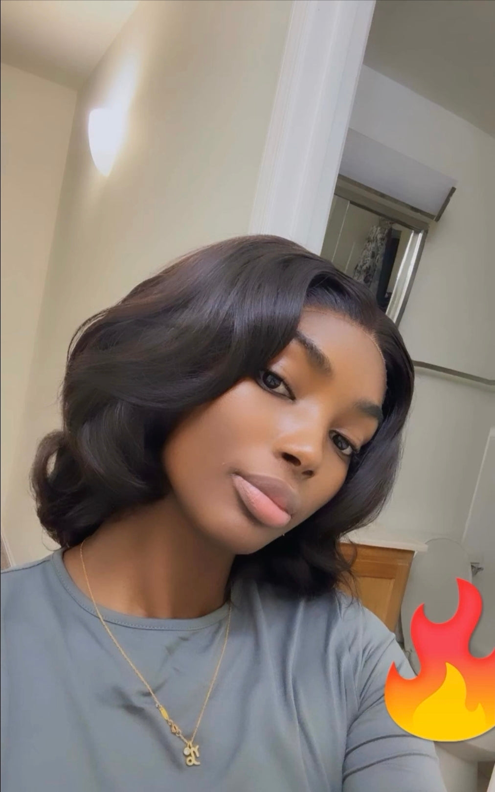 Loose-Wavy Wig