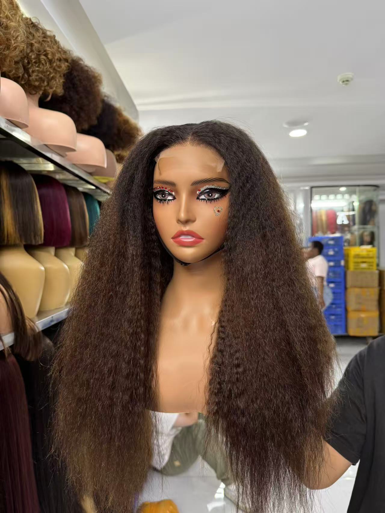 Kinky Straight color